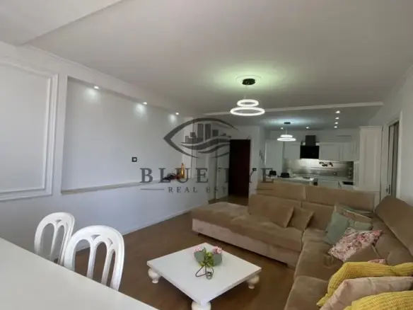 Prodej bytu 3+1 94 m², Durrës, Albánie